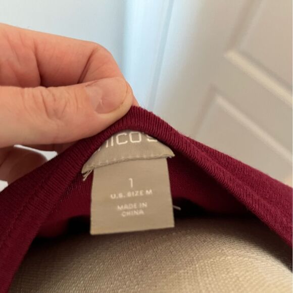 Chico's Magenta Sweater Size Medium (Chico's Size 1) with Button Detailing - Picture 4 of 5